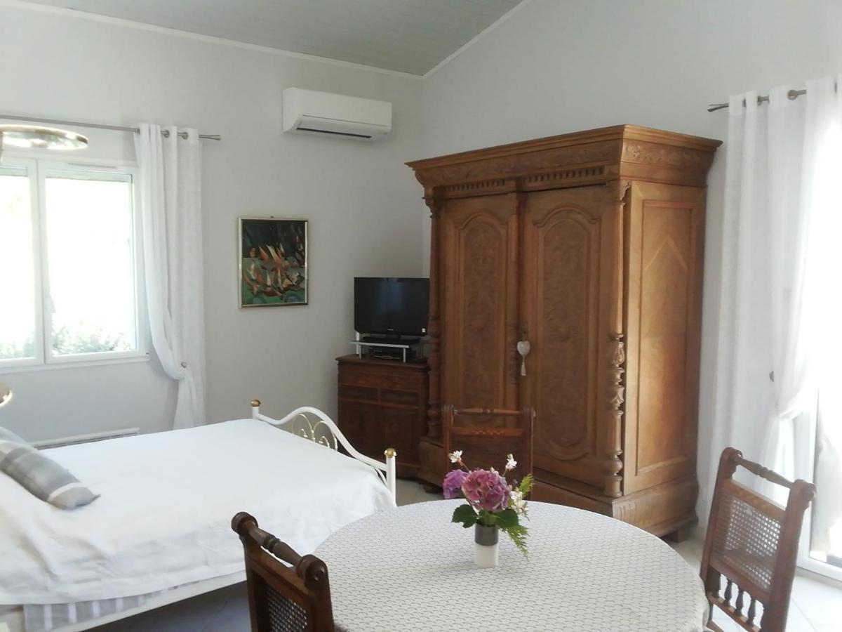 Apartamento Le Quatorze Laroque-des-Albères Exterior foto